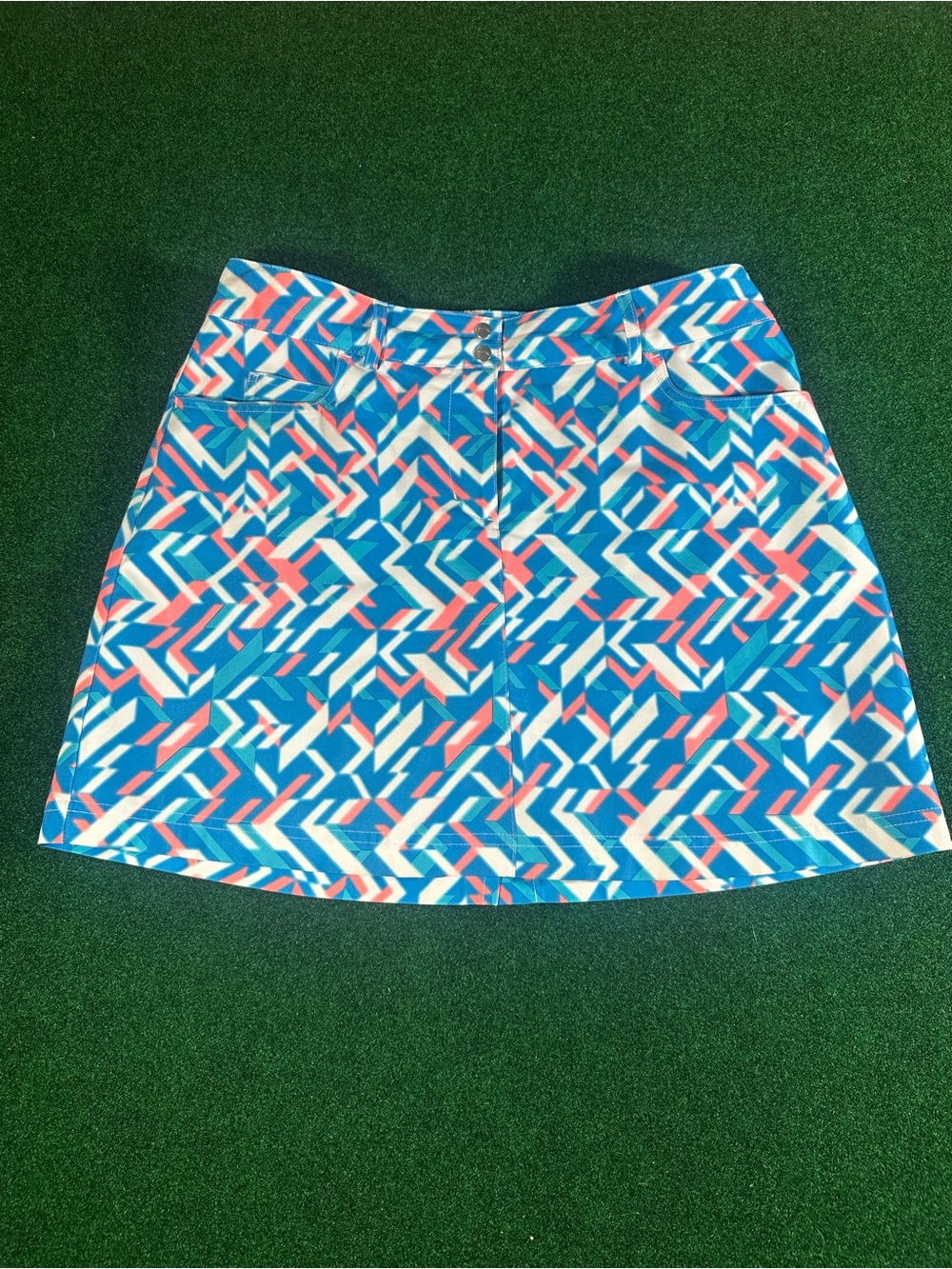 Slazenger Blue Chevron-Geo Mini Skirt with Coral & White Accents, size 6